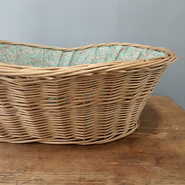 Precioso cesto de mimbre vintage