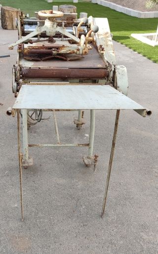 Máquina industrial para elaborar pan