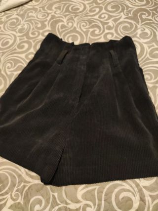 Falda pantalón de Zara 