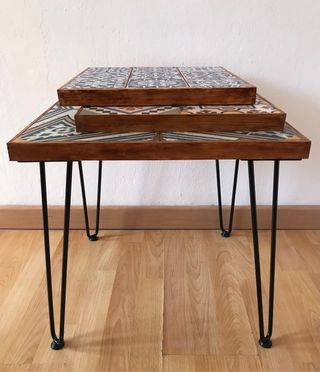 MESA AUXILIAR, COMEDOR,TERRAZA, JARDIN DE AZULEJOS