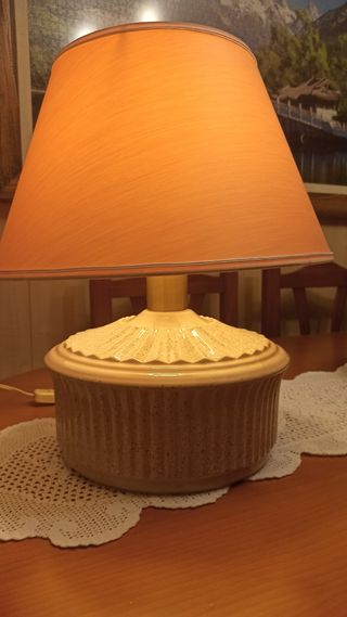 Lámpara de sobremesa
