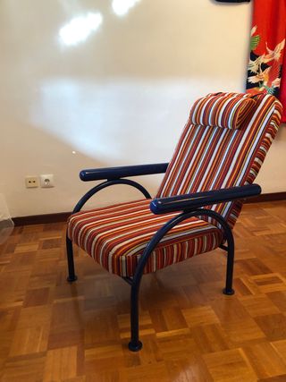 Butaca francesa de diseño restaurada