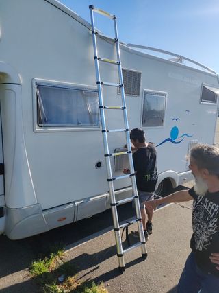 Reparación 24h eléctricista etc.