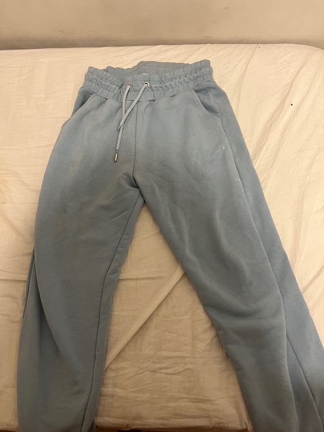 pantalón de chándal azul stradivarius
