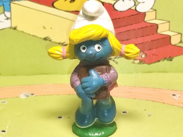 Puffetta 20173 scolara puffi puffo