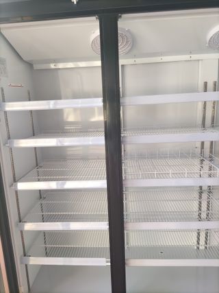 VITRINA DE SUPERMERCADOS TRES PUERTAS