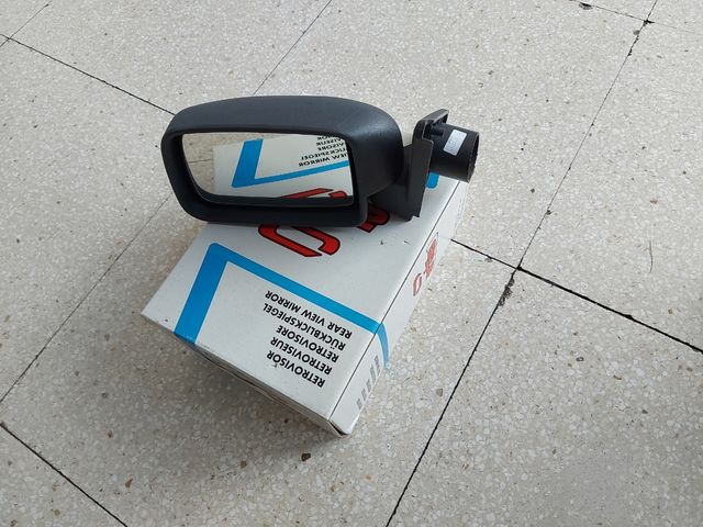 Espejo Super 5 izquierdo.