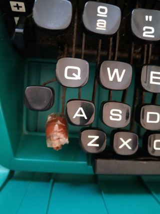 Máquina de escribir Olivetti Studio 46