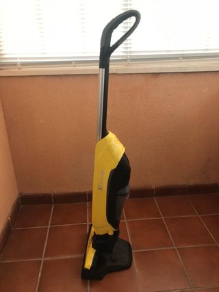 Fregagasuelos aspirado de de bateria