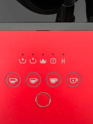 Cafetera superautomatica Smeg Rojo