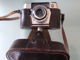 Antigua cámara fotos analógica Regula-Werner King