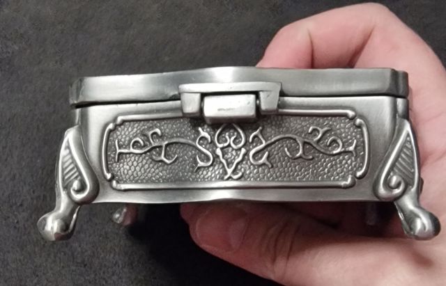 cajita con nombre grabado