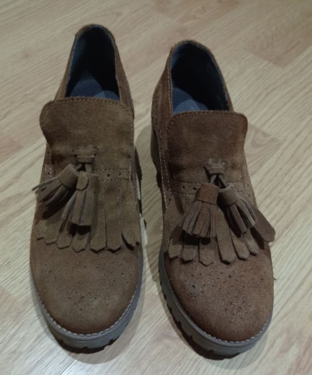 Zapatos serraje Saxo