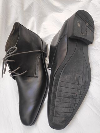 Botines de piel negra talla 42