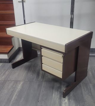 Secretária Vintage em Metal