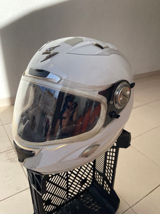 Casco de moto Scorpion