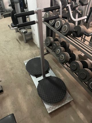 MÁQUINAS DE MUSCULACIÓN