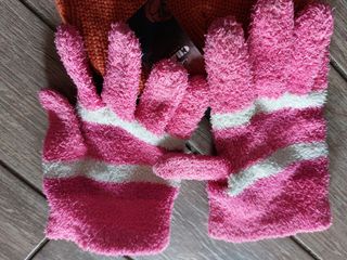 set cappellino e guanti