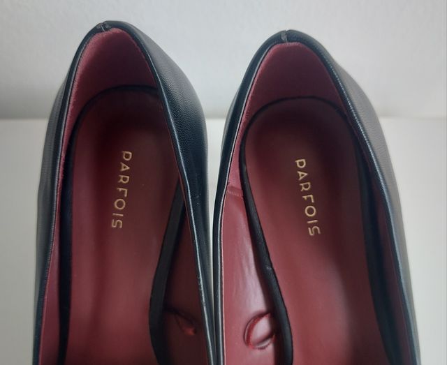 Zapatos negros de tacón