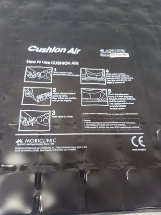 COJÍN BURBUJAS DE AIRE 2 SECCIONES 36X36 H10CM