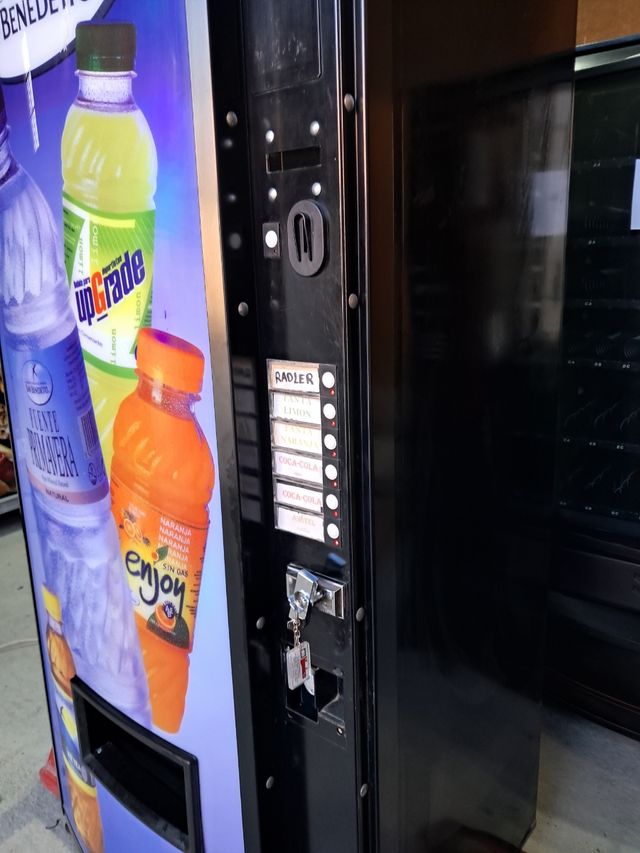 maquina vending bebidas