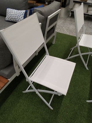 4 SILLAS EXTERIOR SIN ESTRENAR