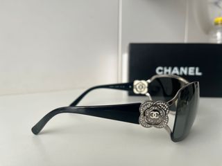 Gafas de sol negras Chanel