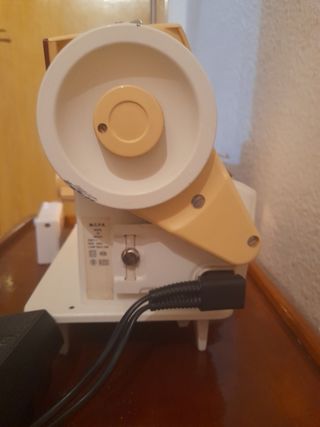 Máquina de Coser SINGER 968