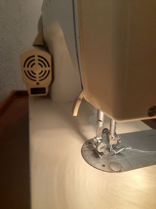 Máquina de Coser SINGER 968