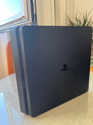 PS4 SLIM 500GB + Mando + disco duro 2TB