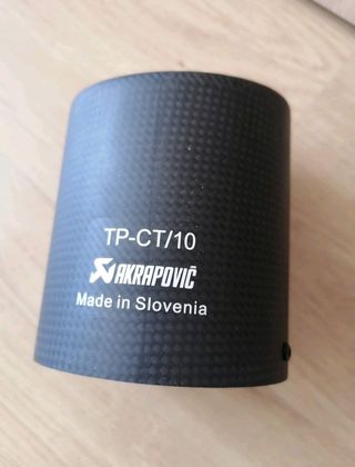 Cola de escape,negro mate con logo Akrapovic,85mm