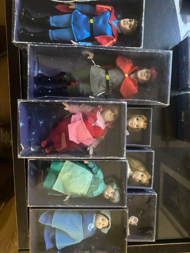 Colección 8 muñecas la bella durmiente COMPLETA