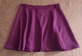 Falda evasé, estupenda caída, t. L/M.