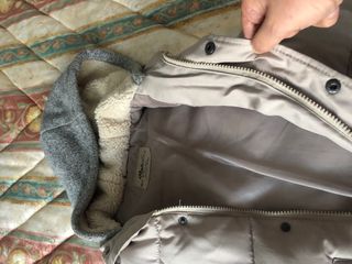 Chaleco con gorro de niño/niña