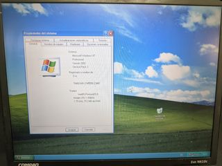 Computer portatile vintage Compaq Evon610c del 2002