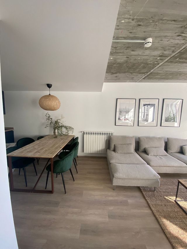 tarima ,rodapie y puertas