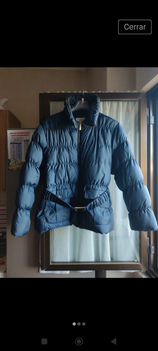 Cazadora azul marino