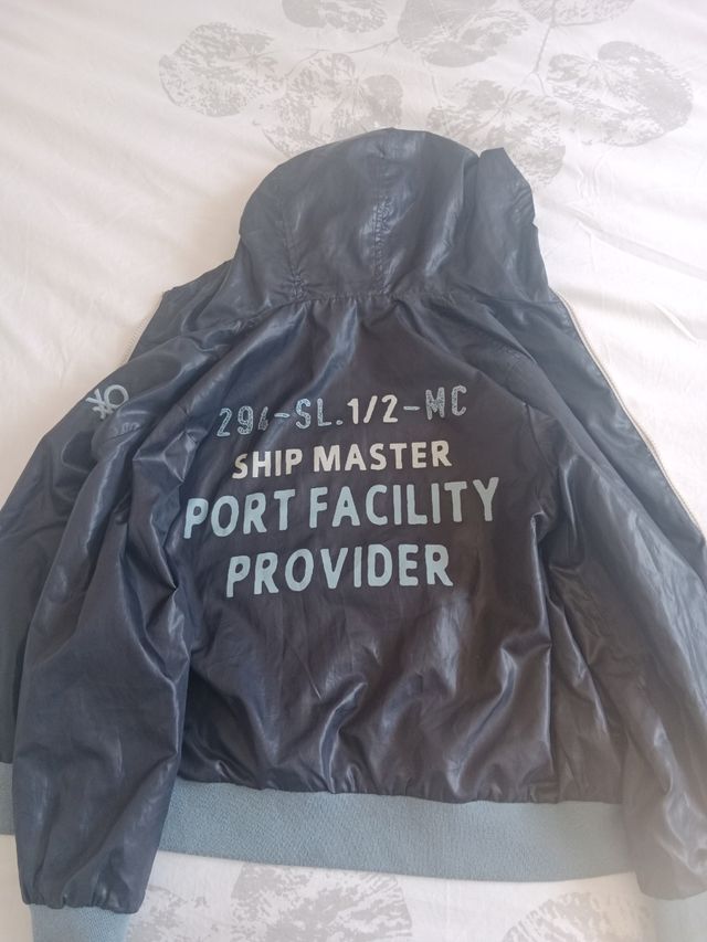 CHAQUETA BENETTON REVERSIBLE TALLA 8-9 AÑOS