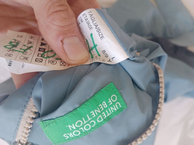 CHAQUETA BENETTON REVERSIBLE TALLA 8-9 AÑOS
