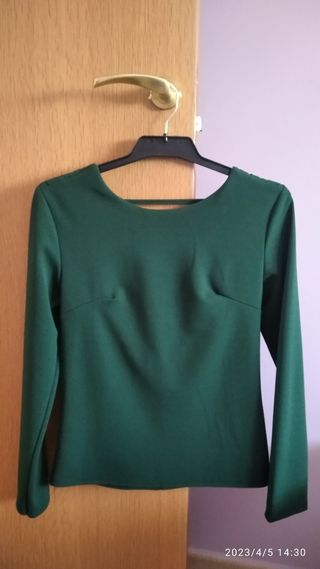 camisa de poliéster con volante