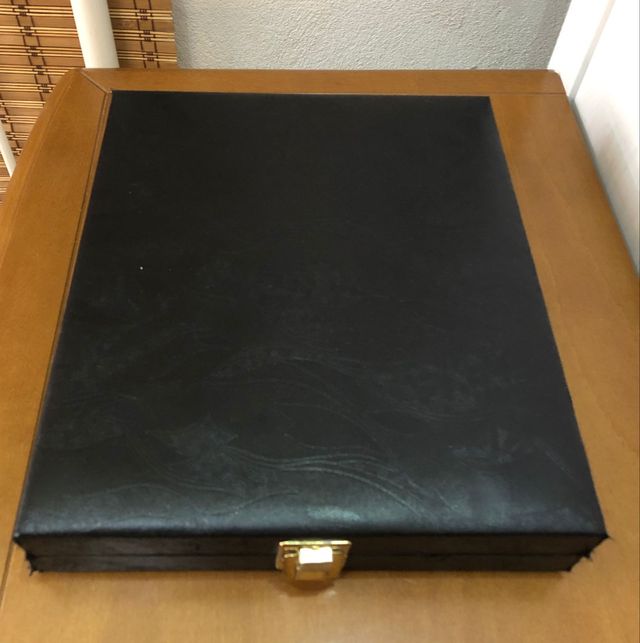 Estuche Juego de ajedres, damas, backgammon ect...