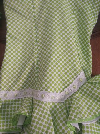 Traje de gitana de niña con ascesorios.