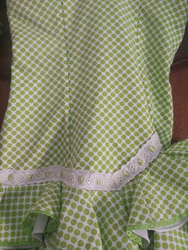 Traje de gitana de niña con ascesorios.