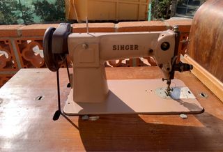 Máquina de coser SINGER