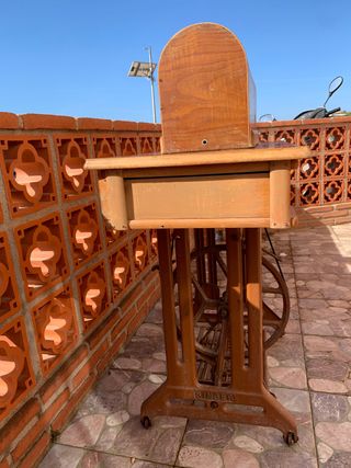 Máquina de coser SINGER