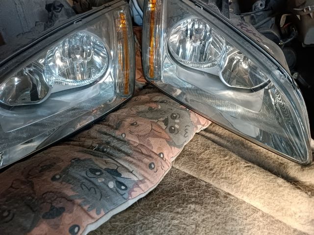 Faros Ford Focus