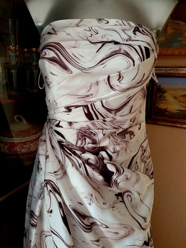 vestido Adolfo Domínguez