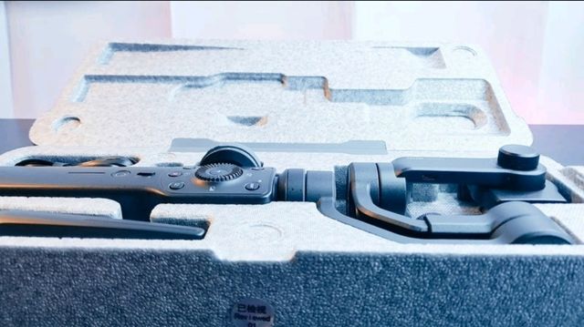 Zhiyun Smooth 4 Estabilizador para Smartphone