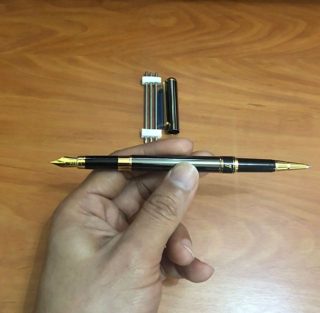 Pluma Helio Ferretti