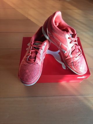 Botas fútbol sala puma T.37